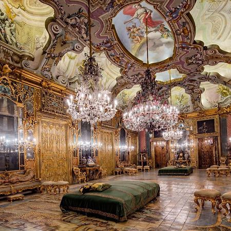 Dagnino House - Luxury Apartment In The Center Of Palermo Luaran gambar