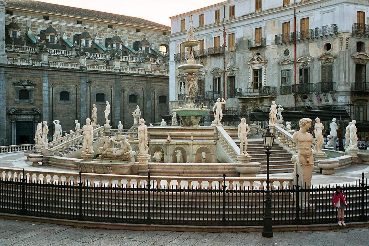 Dagnino House - Luxury Apartment In The Center Of Palermo Luaran gambar